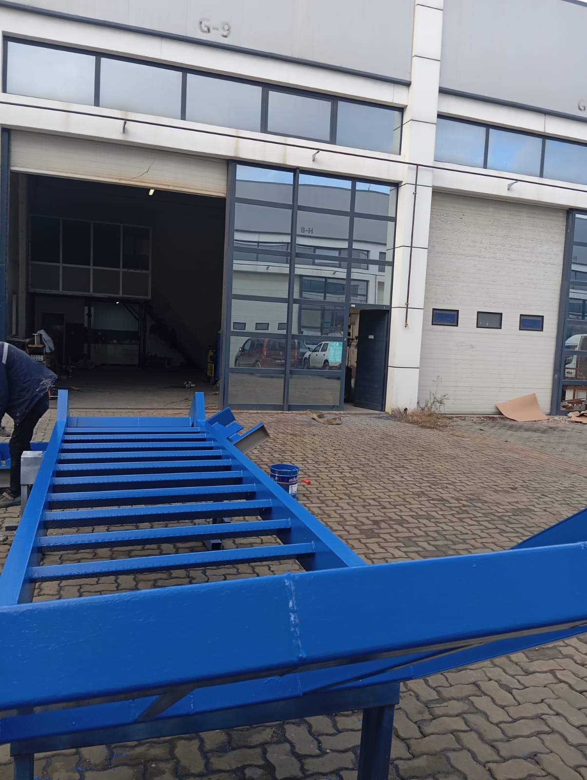 Endüstriyel Mavi Merdiven veya Platform Çerçevesi